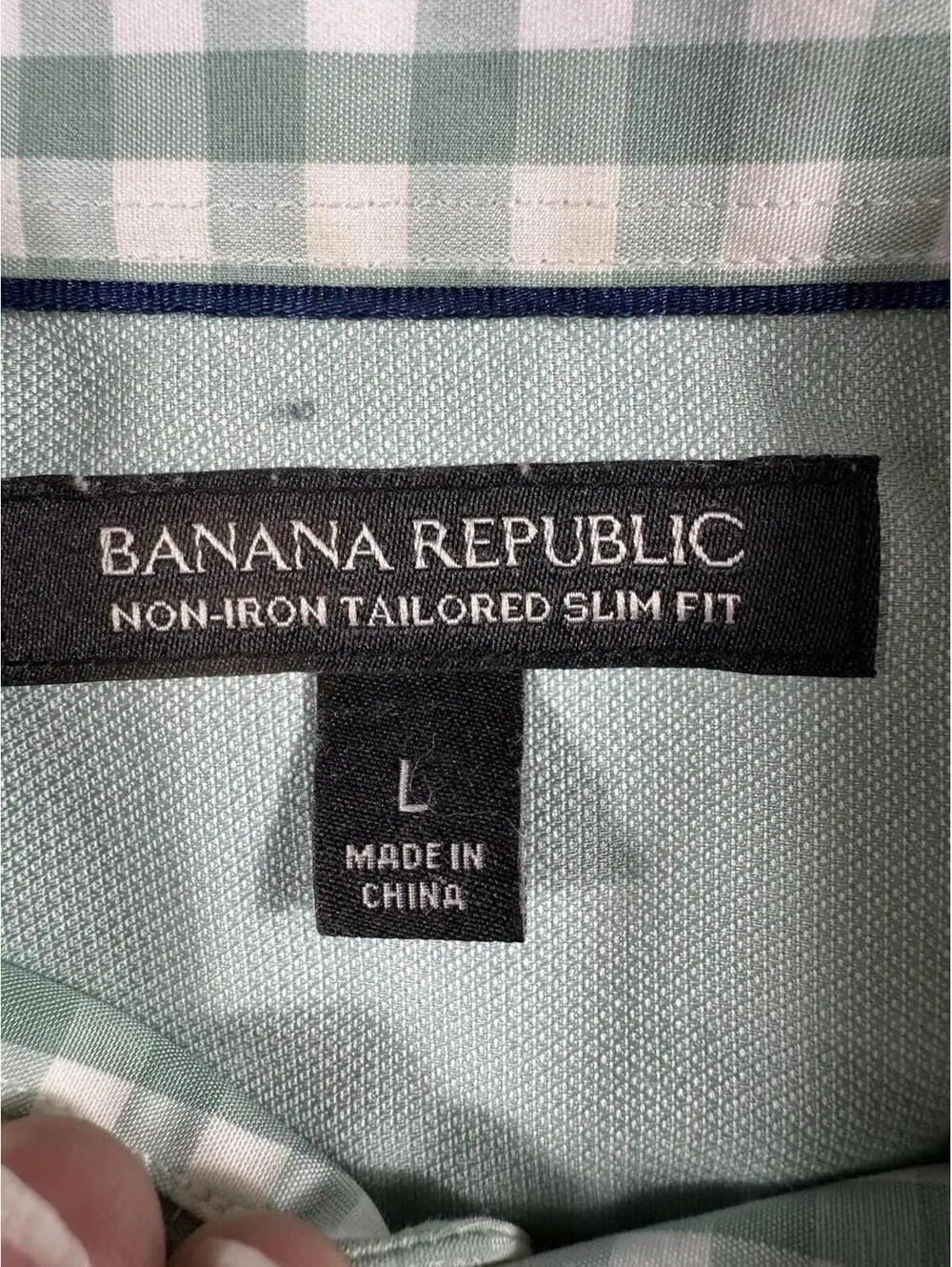 Banana Republic Dress Shirt Men’s Large NonIron Tailored Slim Fit Green